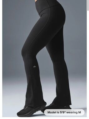 Alo Yoga Airbrush High Waisted Bootcut Leggings